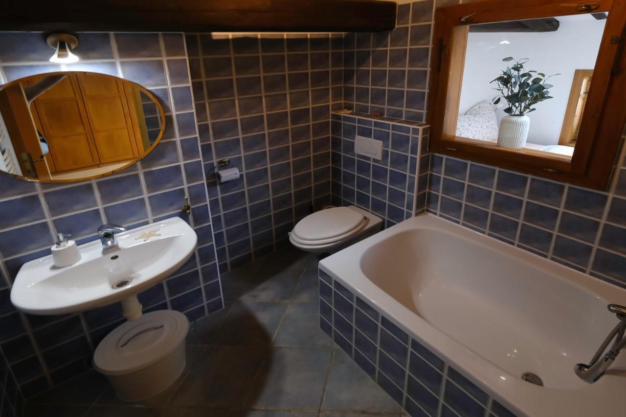 Sklep U Hrabalu Aparthotel Hustopeče Buitenkant foto